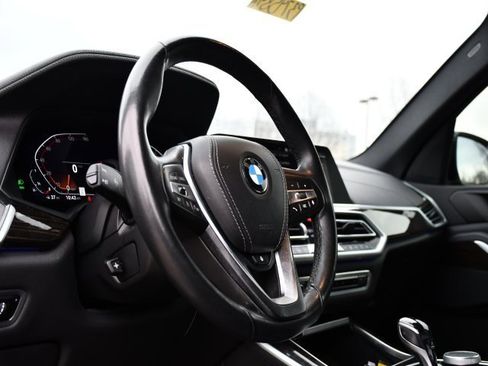 Used 2021 BMW X5 sDrive40i w/ Convenience Package image 11