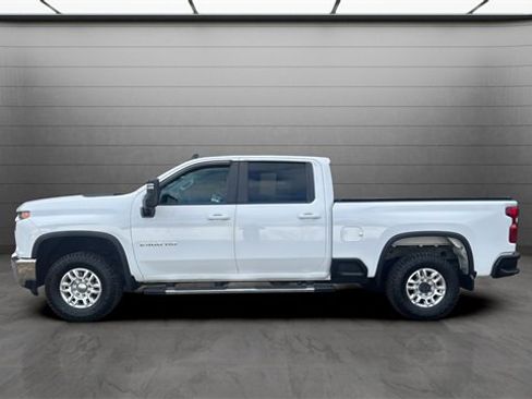 Used 2022 Chevrolet Silverado 2500 LT image 7