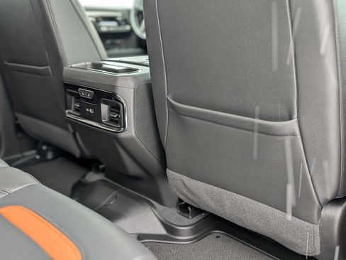 Used 2022 GMC Sierra 1500 AT4 w/ AT4 Preferred Package image 48