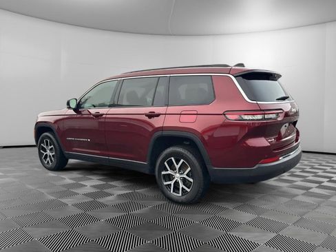 Used 2024 Jeep Grand Cherokee L Limited w/ Luxury Tech Group II image 3