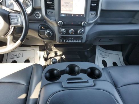 Used 2022 RAM 2500 Tradesman w/ Chrome Appearance Group AWD/4WD image 21