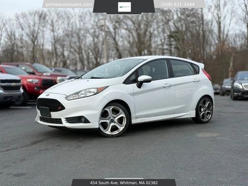 Used 2015 Ford Fiesta ST image 1