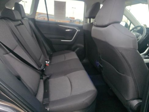 Used 2025 Toyota RAV4 XLE image 26
