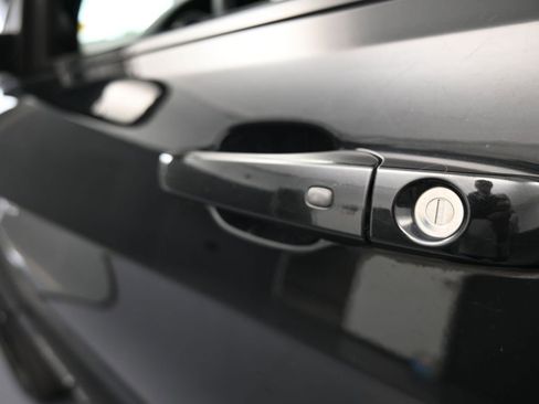 Used 2020 Jeep Grand Cherokee Altitude image 34