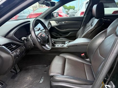 Used 2022 Cadillac CT5 V w/ Premium Package RWD image 16