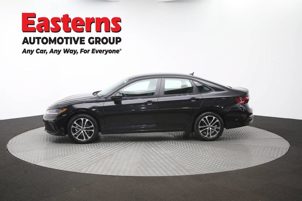 Used 2025 Volkswagen Jetta Sport FWD image 59