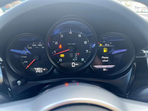 Used 2018 Porsche Macan Sport Edition image 16