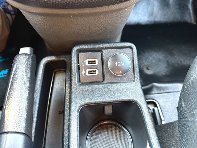 Used 2019 Ford Transit Connect XLT FWD image 32