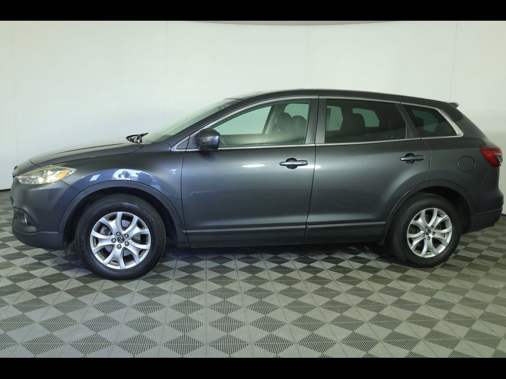 Used 2014 MAZDA CX-9 Touring w/ Touring Technology Package AWD/4WD image 4