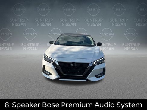 Certified 2022 Nissan Sentra SR w/ SR Premium Package FWD image 11