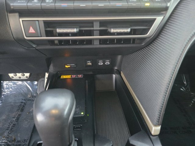 Certified 2025 Toyota Camry SE FWD image 17