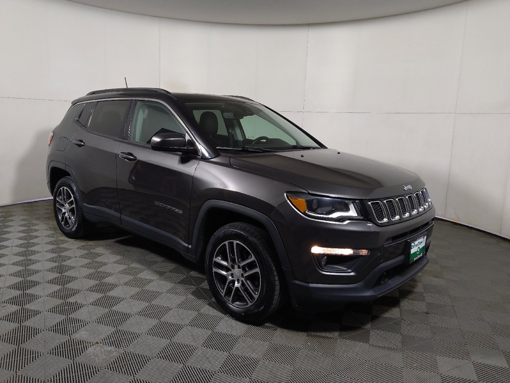 Used 2018 Jeep Compass Latitude w/ Popular Equipment Group AWD/4WD image 11
