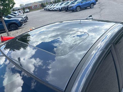Used 2015 Subaru WRX Premium AWD/4WD image 18