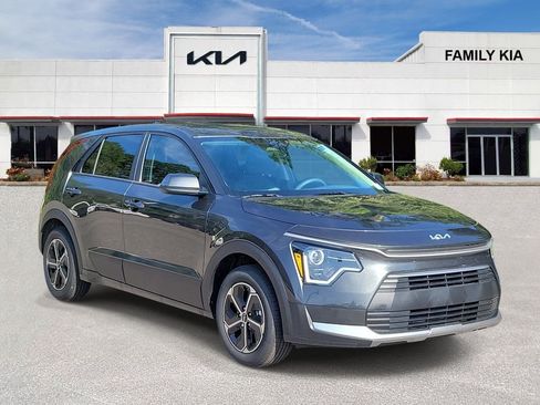 New 2026 Kia Niro LX FWD image 1