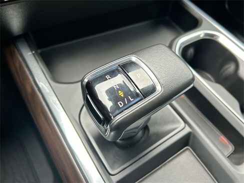 Used 2022 GMC Sierra 1500 SLT w/ SLT Premium Plus Package image 15