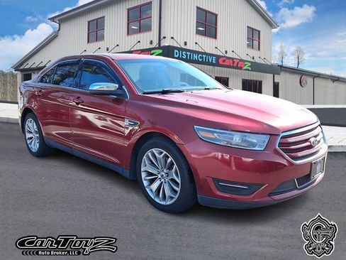 Used 2014 Ford Taurus Limited image 1