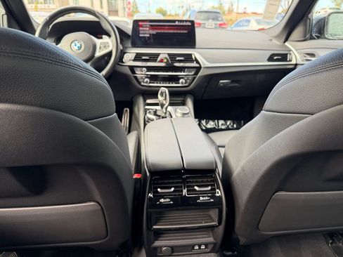 Used 2023 BMW 530i w/ M Sport Package image 30