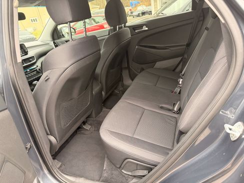 Used 2020 Hyundai Tucson SE w/ Cargo Package image 18