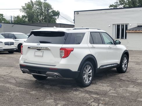 Used 2023 Ford Explorer Limited w/ Equipment Group 301A AWD/4WD image 6