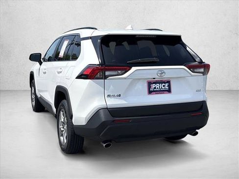 Certified 2025 Toyota RAV4 XLE FWD image 7