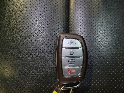 Used 2018 Hyundai Elantra Sport FWD image 32