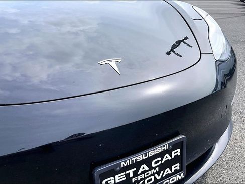 Used 2022 Tesla Model 3 Long Range AWD/4WD image 27