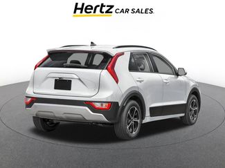 Used 2026 Kia Niro LX FWD video 2