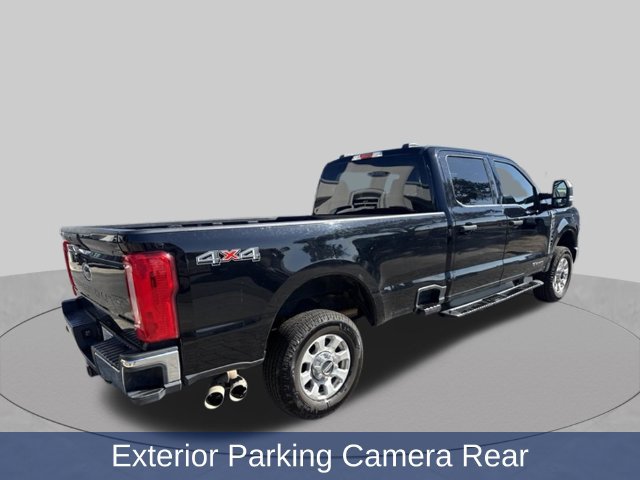 Used 2024 Ford F250 XLT AWD/4WD image 2