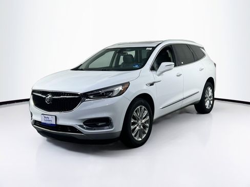 Used 2020 Buick Enclave Essence w/ Sound and Sites Package image 1