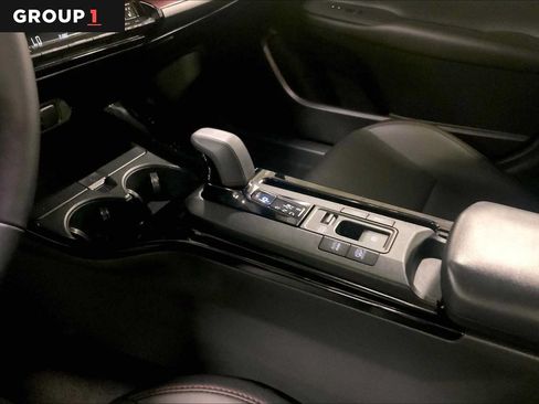 Used 2024 Toyota Prius Prime FWD image 33
