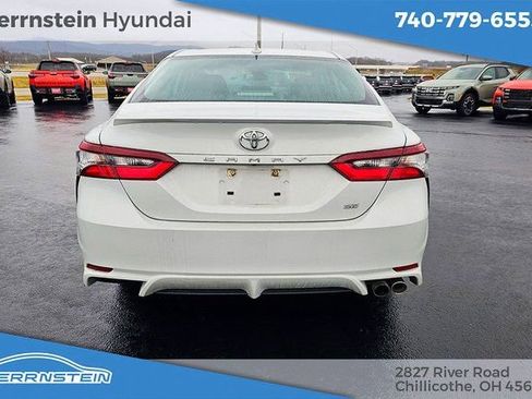 Used 2023 Toyota Camry SE image 14