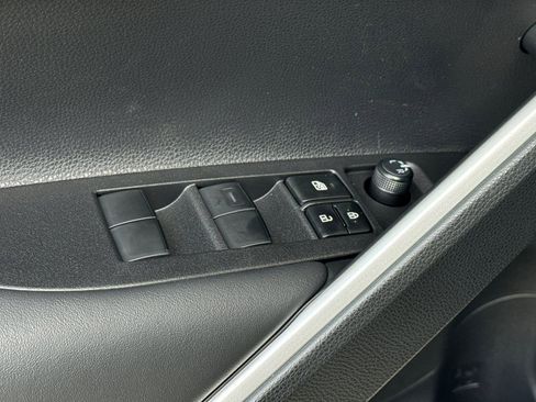 New 2026 Toyota Corolla Cross L FWD image 12