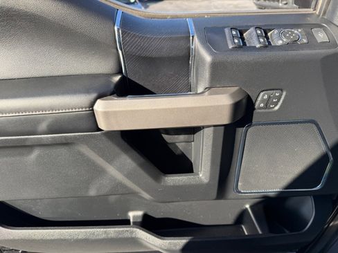 Used 2020 Ford F250 Platinum w/ FX4 Off-Road Package image 37