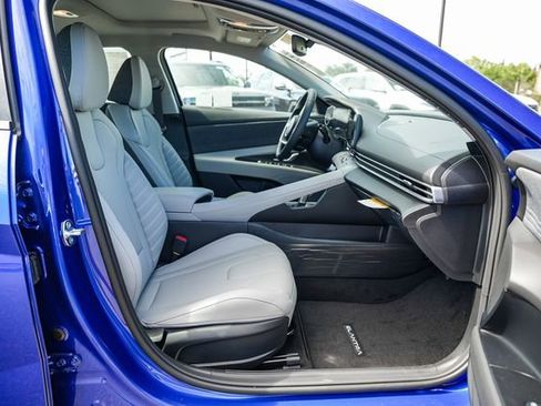 New 2026 Hyundai Elantra Limited w/ Cargo Package FWD image 20