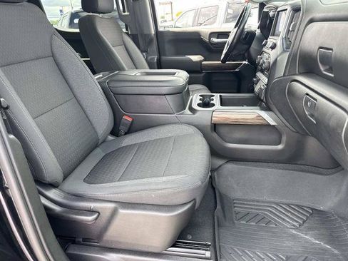 Used 2021 Chevrolet Silverado 1500 LT Trail Boss w/ Convenience Package II AWD/4WD image 11