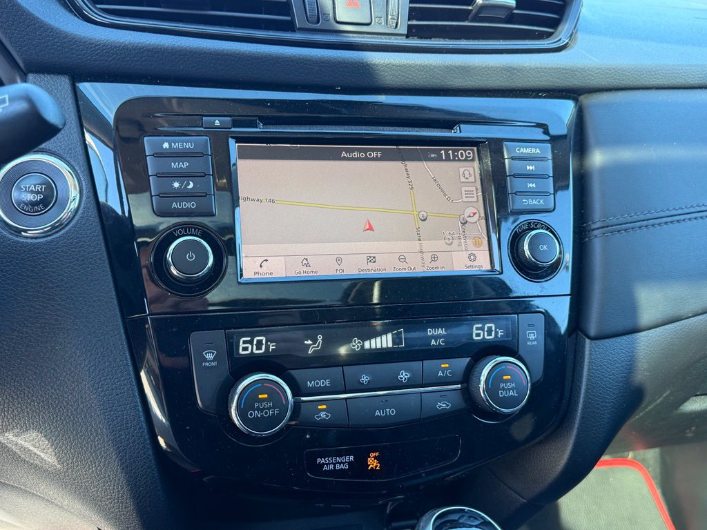 Used 2018 Nissan Rogue SL w/ Premium Package AWD/4WD image 19