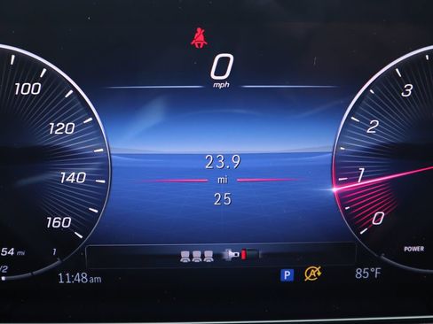 New 2025 Mercedes-Benz GLA 250 4MATIC image 25