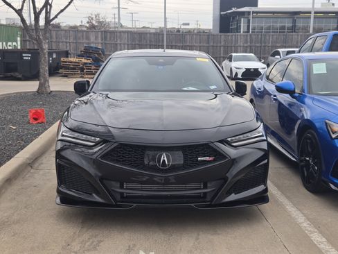 Used 2023 Acura TLX Type S image 2