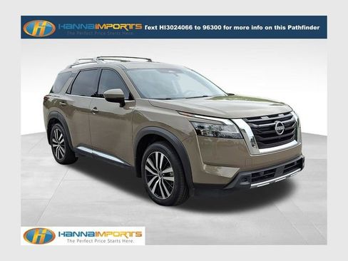 Used 2024 Nissan Pathfinder Platinum w/ Cargo Package FWD image 1