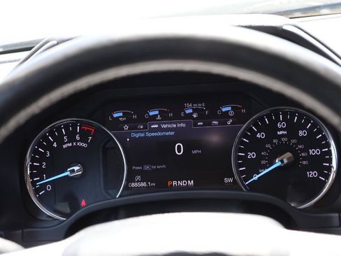 Used 2019 Ford Expedition Platinum AWD/4WD image 20