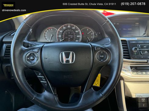 Used 2015 Honda Accord Sport image 21