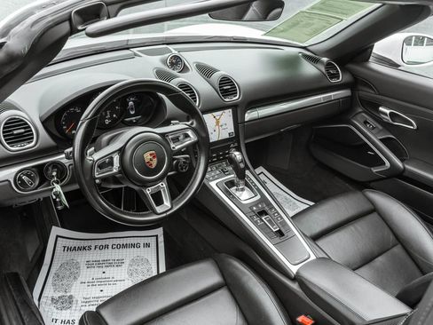 Used 2018 Porsche 718 Boxster GTS RWD image 8
