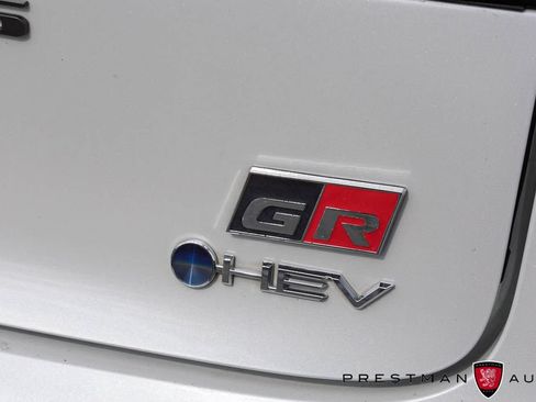 Used 2023 Toyota Prius Limited w/ Limited Premium Package AWD/4WD image 12