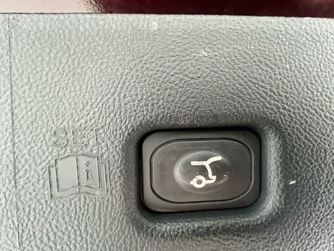 Used 2021 Lincoln Nautilus Reserve w/ Equipment Group 201A image 44