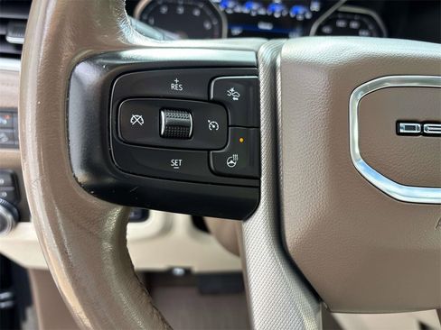 Used 2021 GMC Yukon Denali w/ Denali Ultimate Package image 24