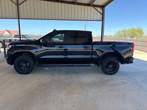 Used 2022 Chevrolet Silverado 1500 LT Trail Boss w/ LT Trail Boss Premium Package AWD/4WD image 4
