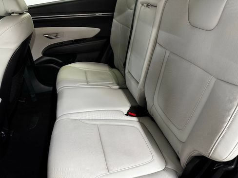 Used 2023 Hyundai Tucson Limited AWD/4WD image 12