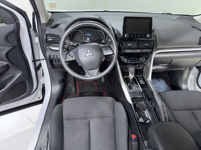 Used 2023 Mitsubishi Eclipse Cross LE AWD/4WD image 15