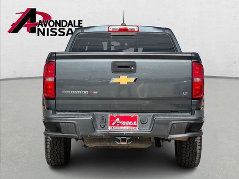 Used 2017 Chevrolet Colorado LT w/ LT Convenience Package image 5