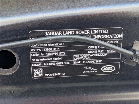 Used 2021 Land Rover Range Rover Sport HSE Silver Edition image 26